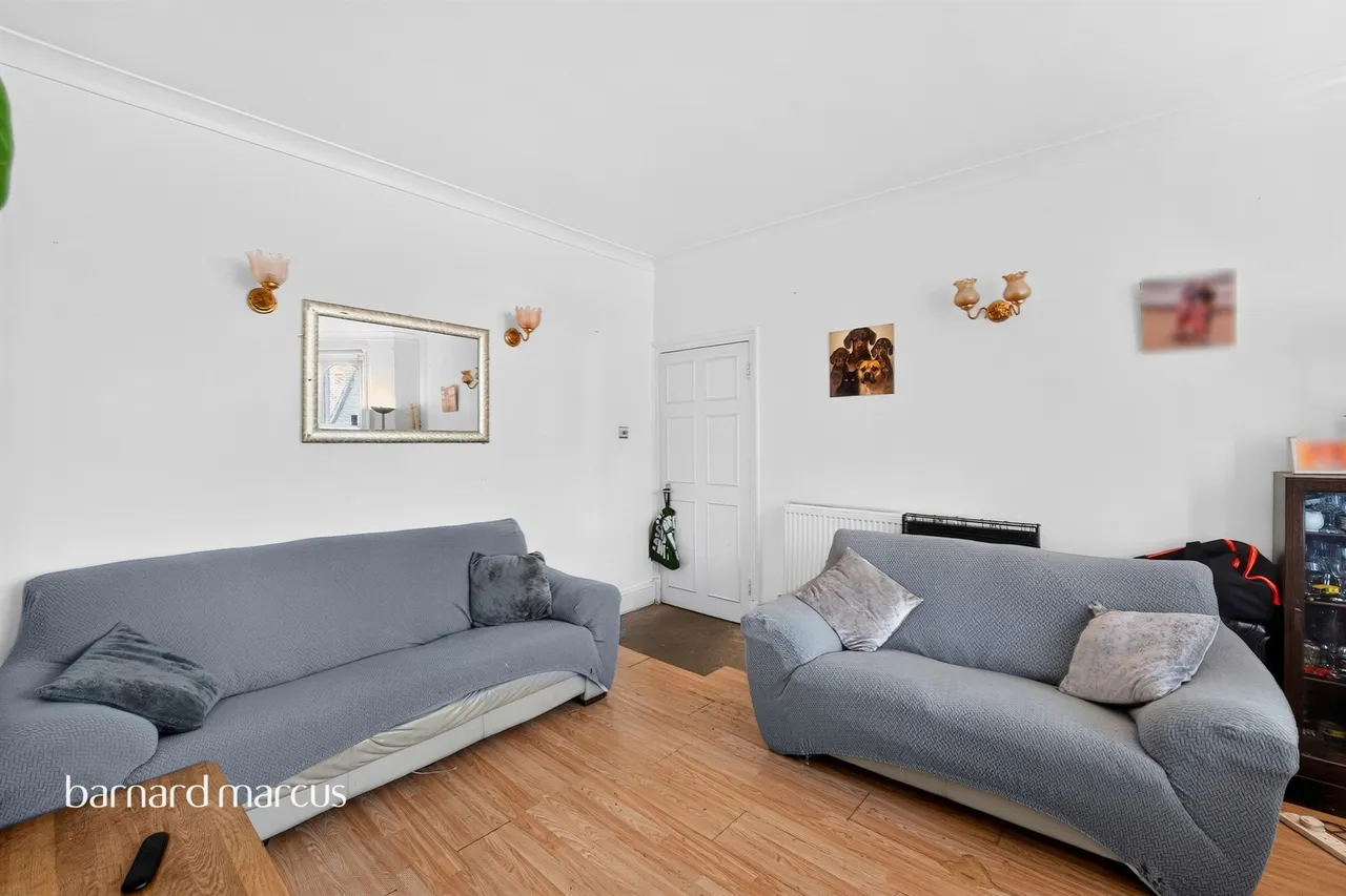 Bolingbroke Grove, London, SW11, photo 4