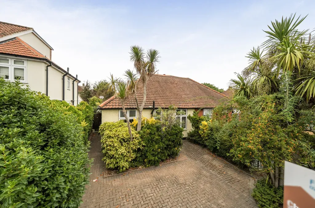 2 bed house for sale, Avery Hill Road, New Eltham, SE9