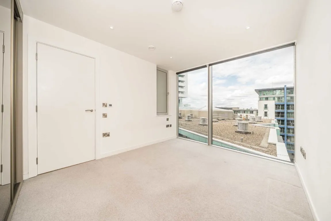 Buckhold Road, SW18, photo 7