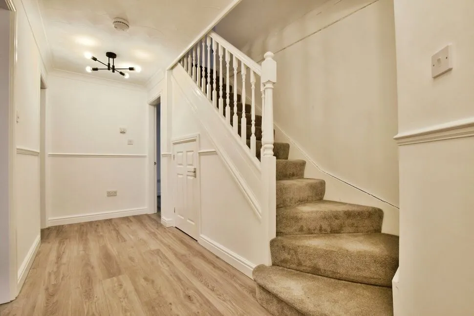 Land Lane, Wilmslow, SK9, photo 16