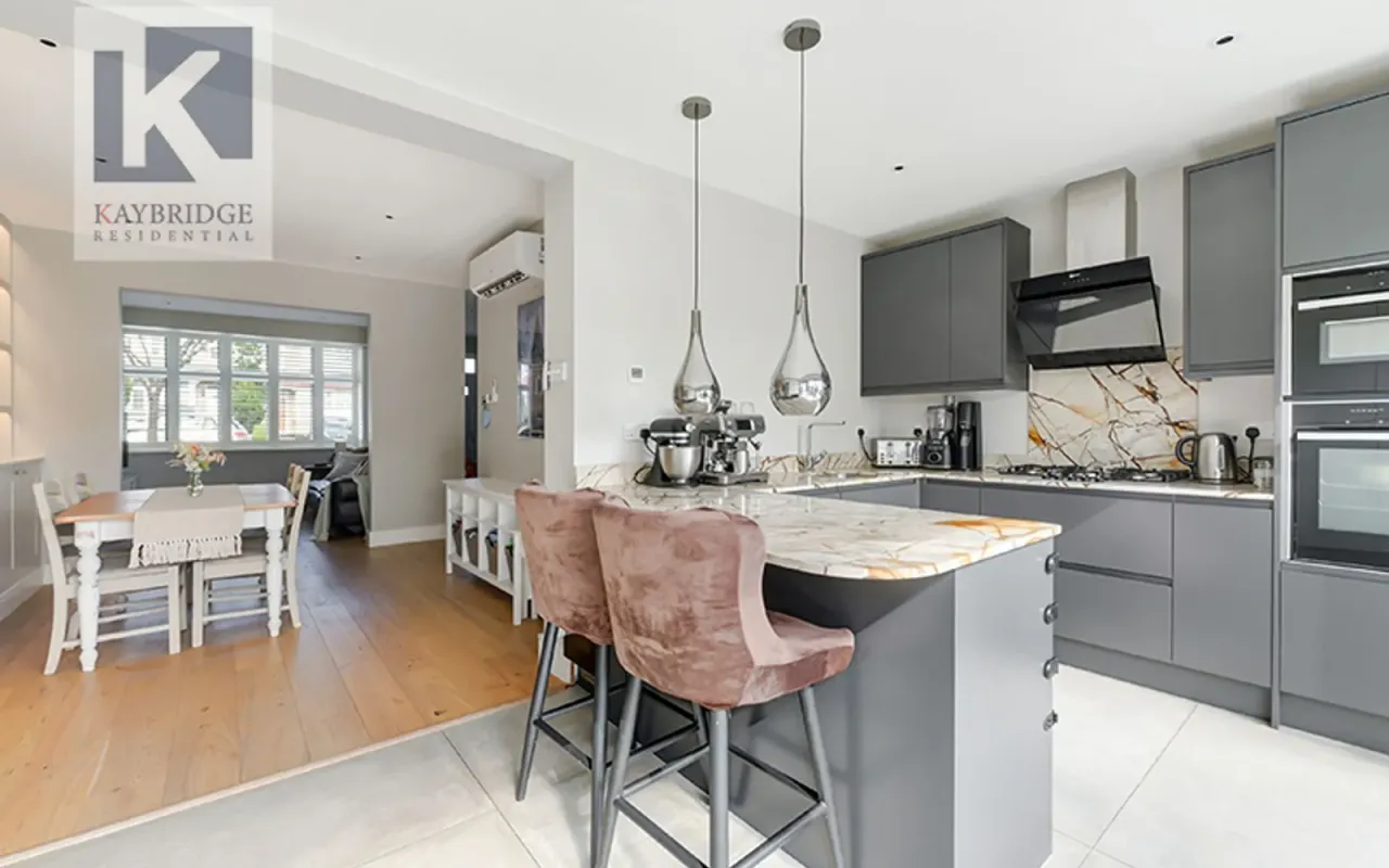 Stoneleigh Avenue, Worcester Park, KT4, photo 6