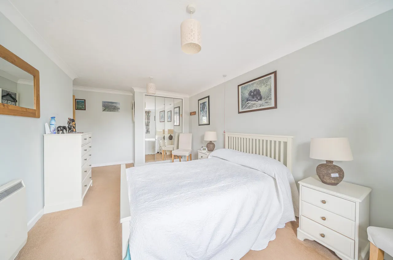 Ackender Road, Alton, GU34, photo 4