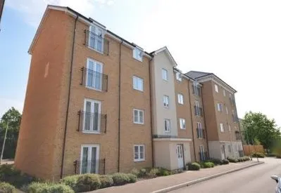 2 Dodd Road, Watford, photo 7