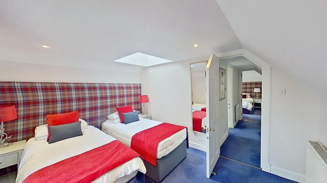 South Gray Street, Edinburgh, EH9, photo 26