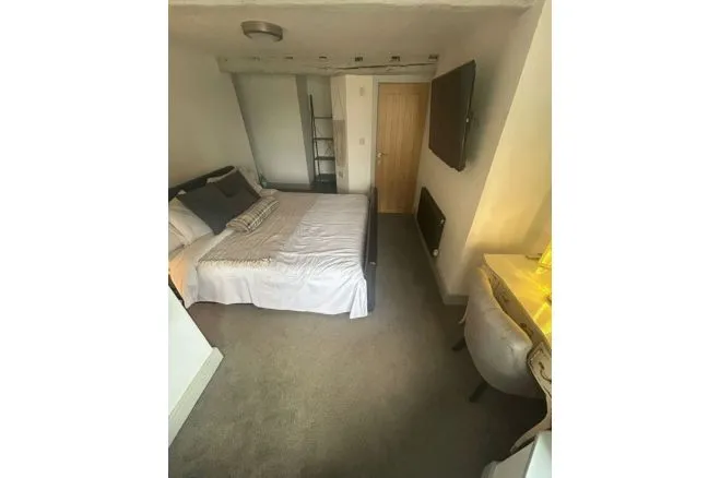 Hospital Street, Bridgnorth, WV15, photo 11