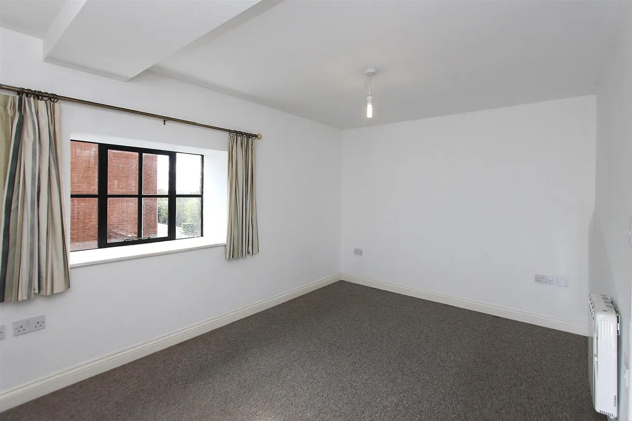 Woodcock Mews, Brierley Hill, photo 8