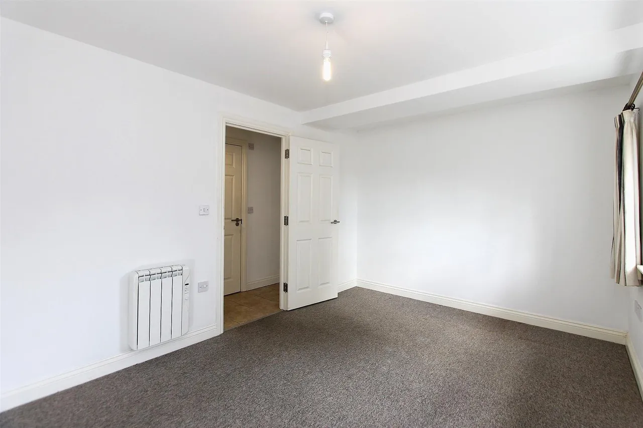 Woodcock Mews, Brierley Hill, photo 9