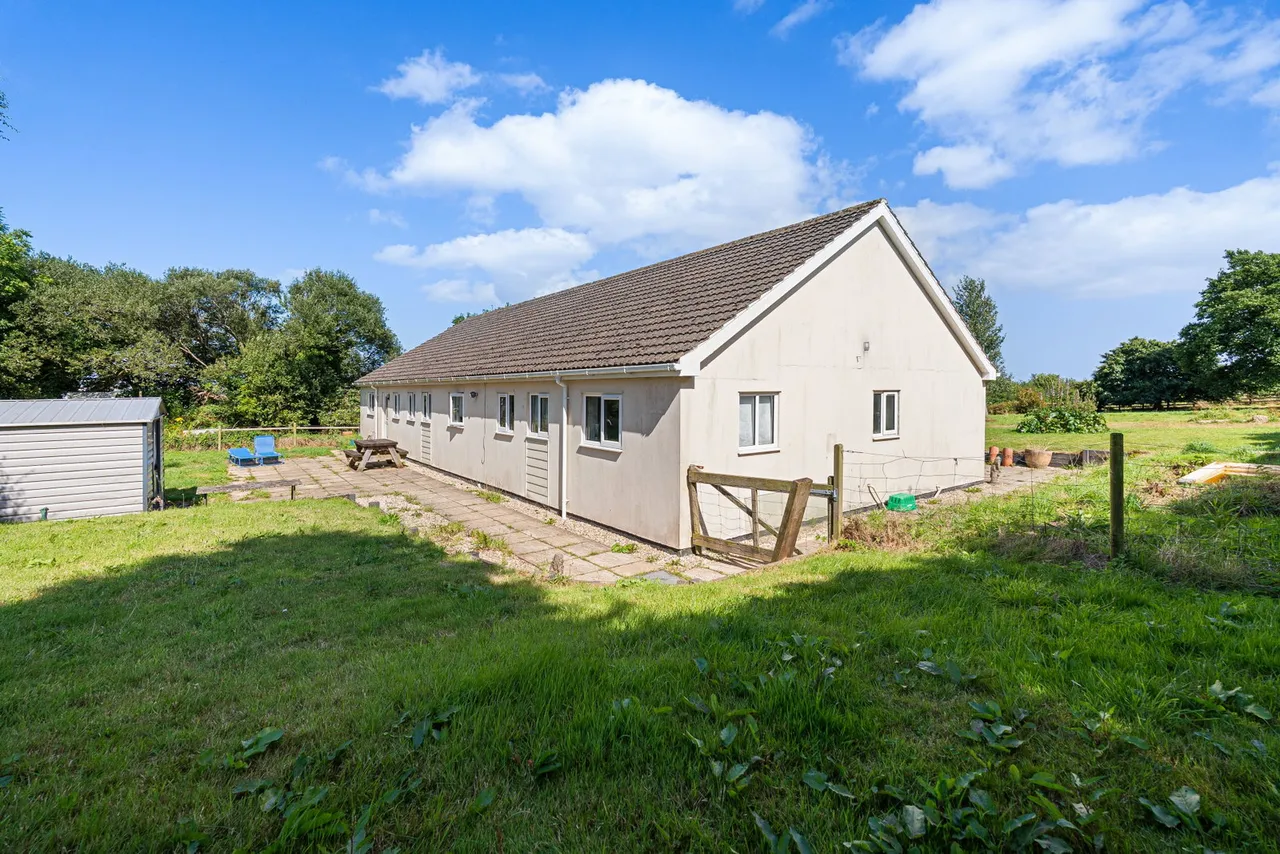 East Taphouse, photo 18