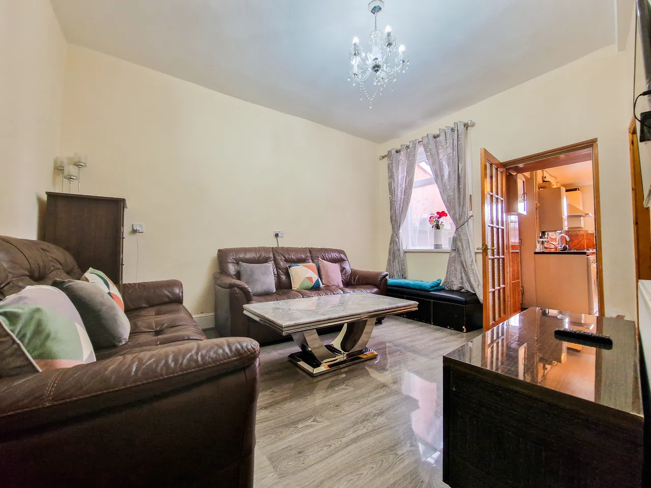 Hurst Street, Bury, BL9, photo 5
