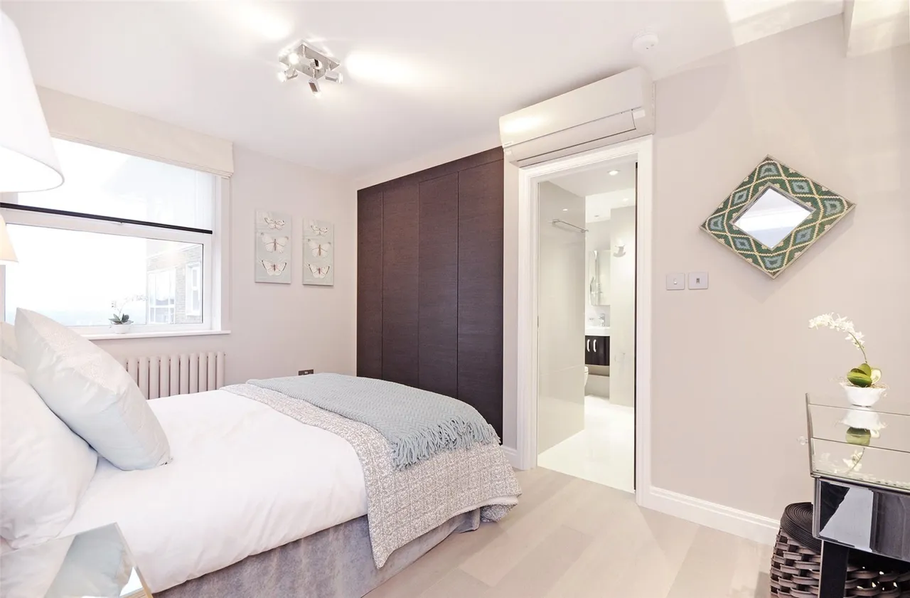 Boydell Court, St Johns Wood Park, photo 5