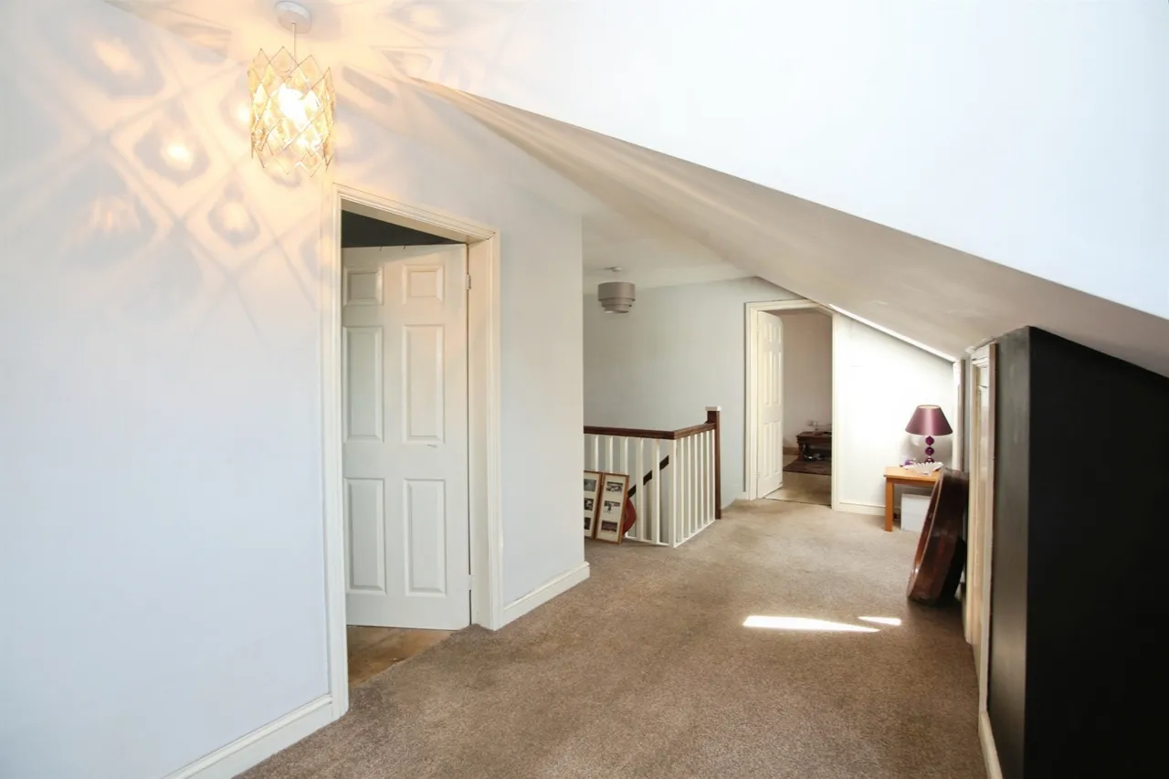 Lower Francis Street, Caerphilly, CF83, photo 9