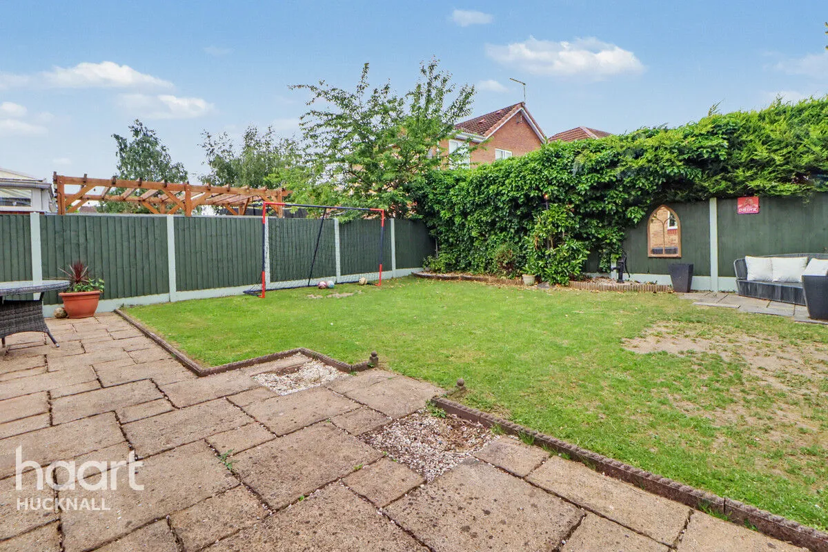 Church Lane, Hucknall, NG15, photo 21