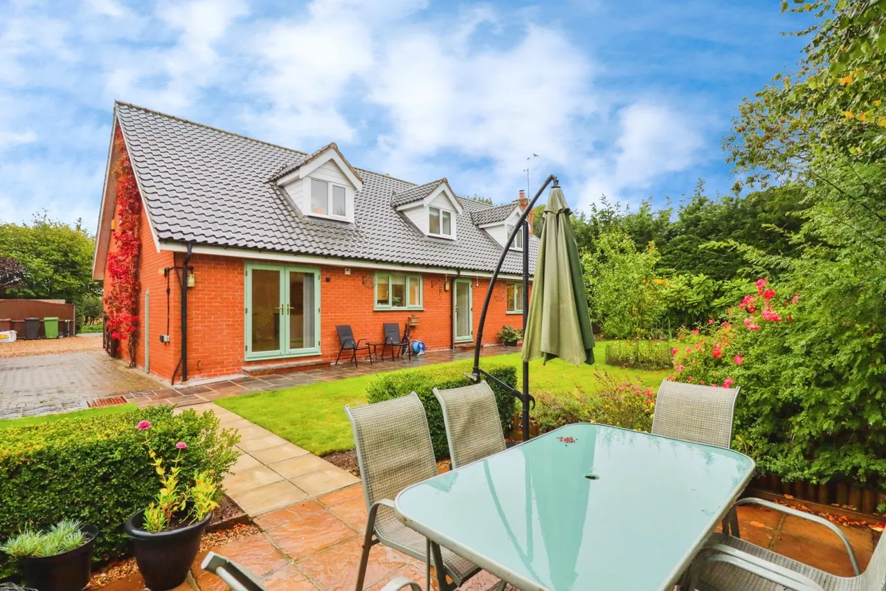 Harleston Road, Rushall, IP21, photo 20