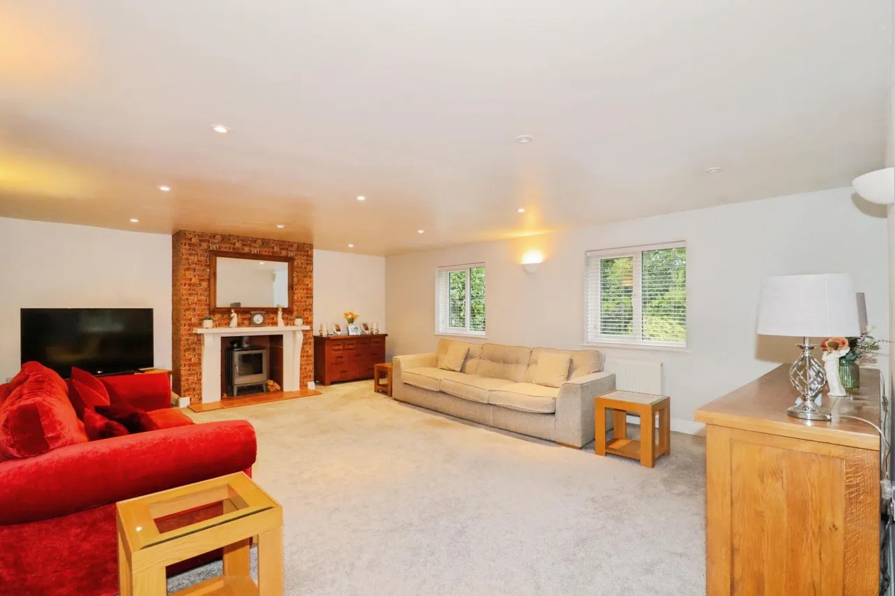 Harleston Road, Rushall, IP21, photo 3