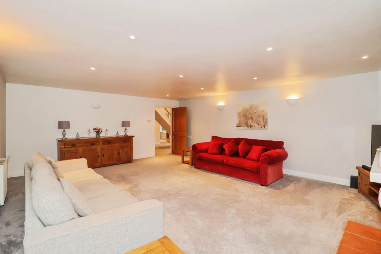 Harleston Road, Rushall, IP21, photo 6