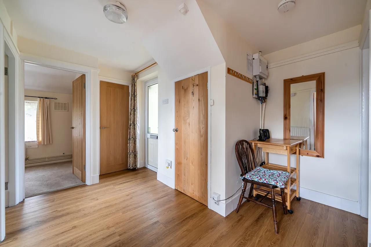 Whitfield Road, Haslemere, GU27, photo 7
