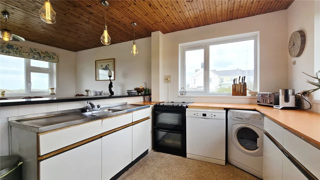 Ravenspoint Road, Trearddur Bay, LL65, photo 14