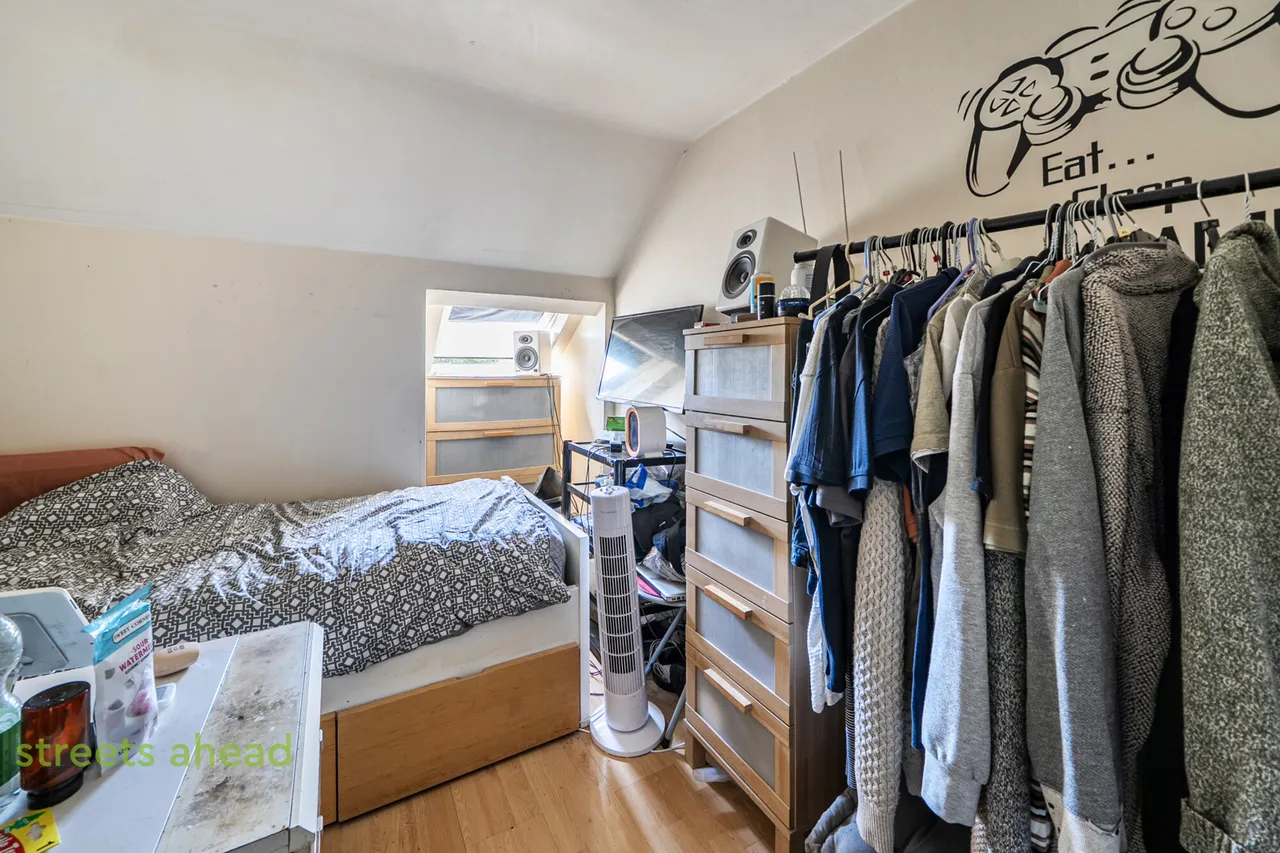 Lower Addiscombe Road, Croydon, CR0, photo 10