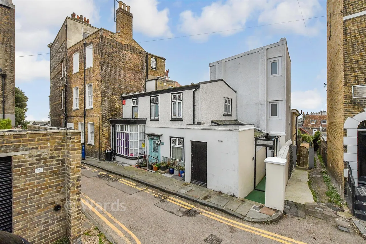 3 bed house for sale, Abbots Hill, Ramsgate, CT11