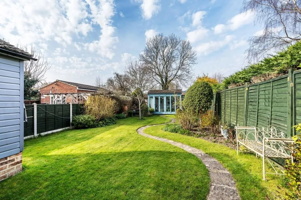 Oakdene Close, Brockham, RH3, photo 4