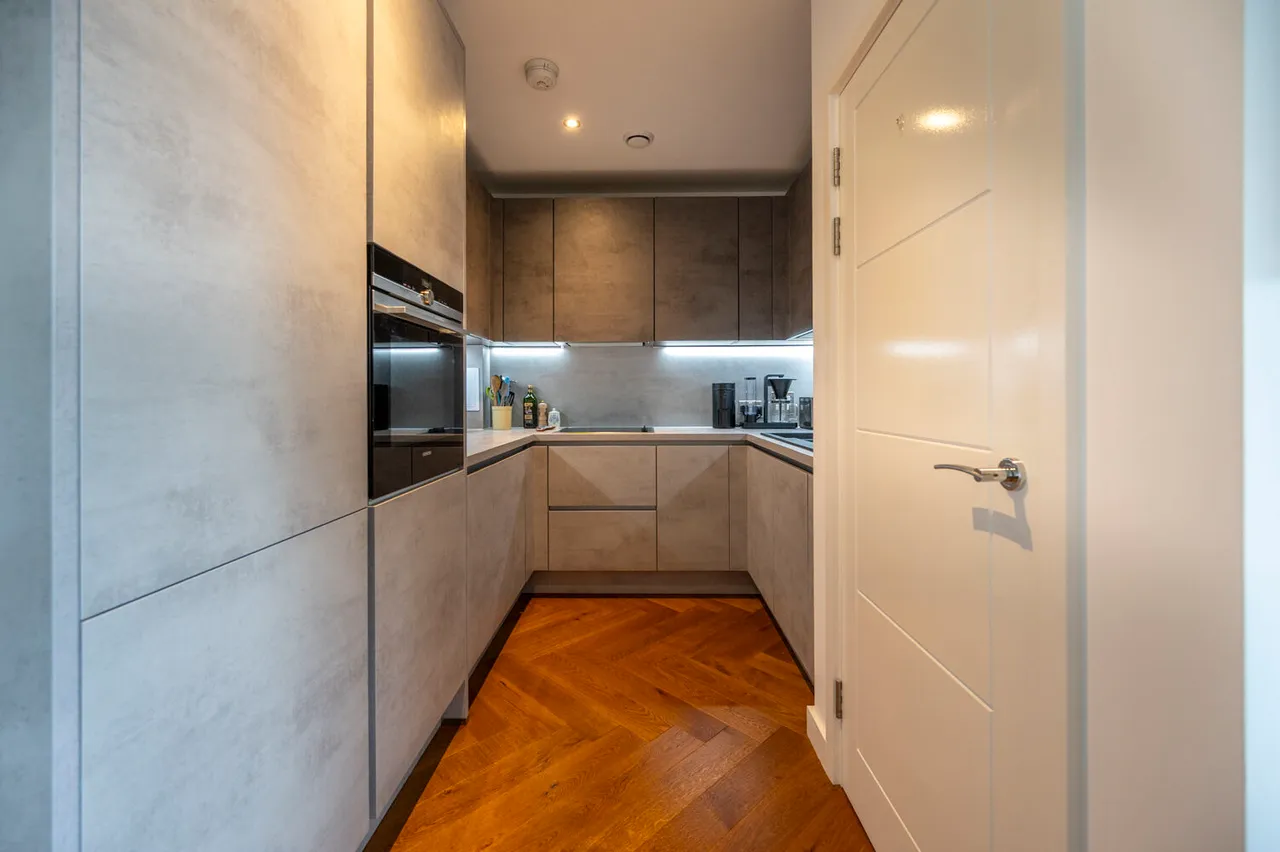 Flat 30, Triathlon Point,, 11 Madison Way, photo 9