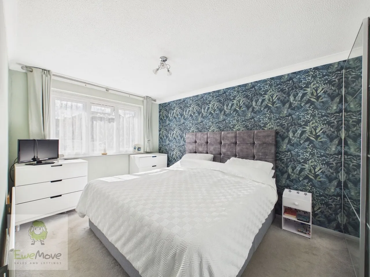 Portsmouth Close, Strood, ME2, photo 14