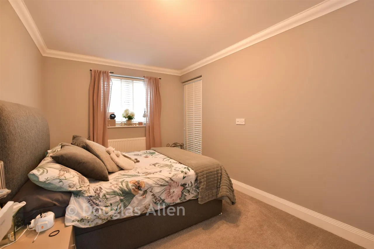 Lower Southend Road, Wickford, SS11, photo 6