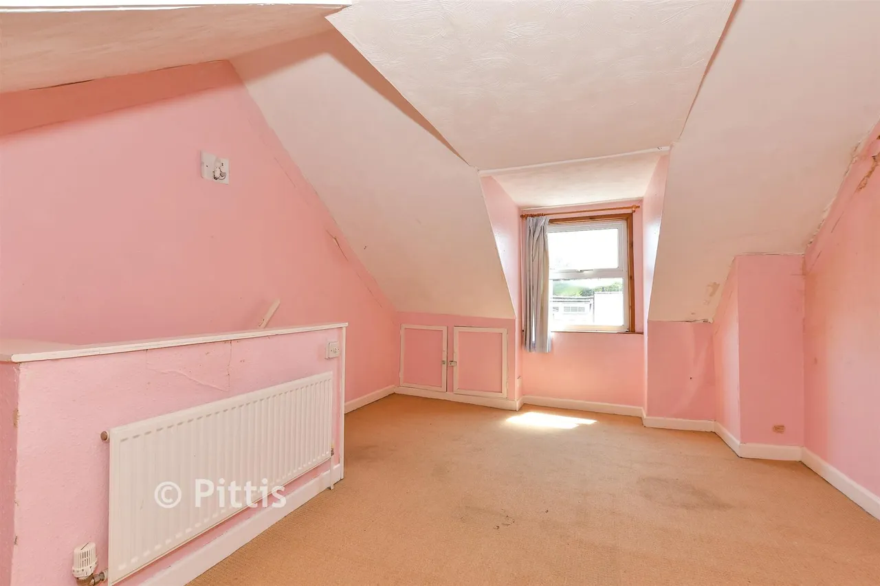Albert Street, Cowes, PO31, photo 12