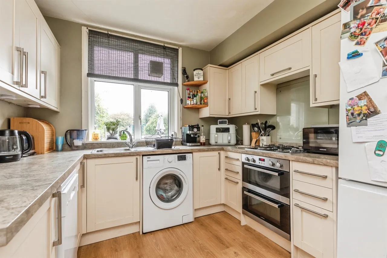 Holliers Hill, Bexhill-On-Sea, TN40, photo 4
