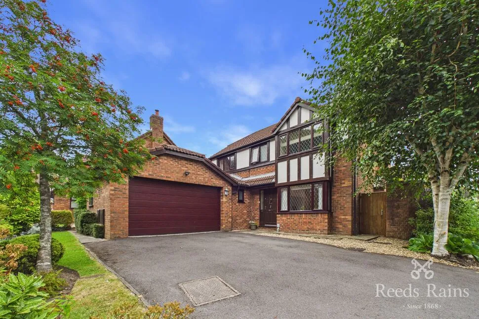 4 bed house for sale — Beechfield Road, Leyland, Lancashire, PR25