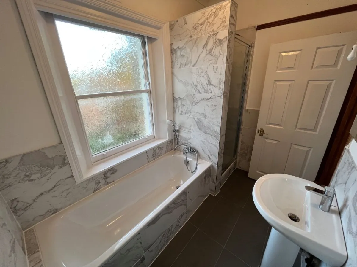 St James Road, KT6, photo 8