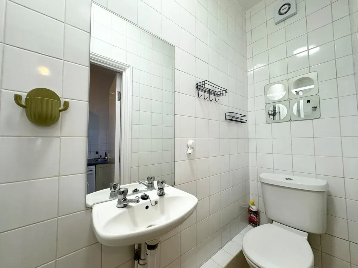 Studio flat to rent in Torriano Avenue, Kentish Town, NW5, photo 4