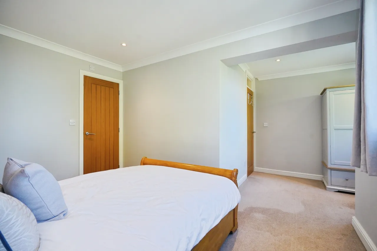 Rouen Way, Ashby-De-La-Zouch, LE65, photo 15