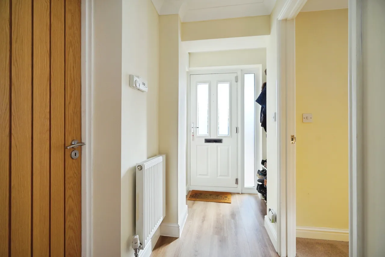 Rouen Way, Ashby-De-La-Zouch, LE65, photo 11