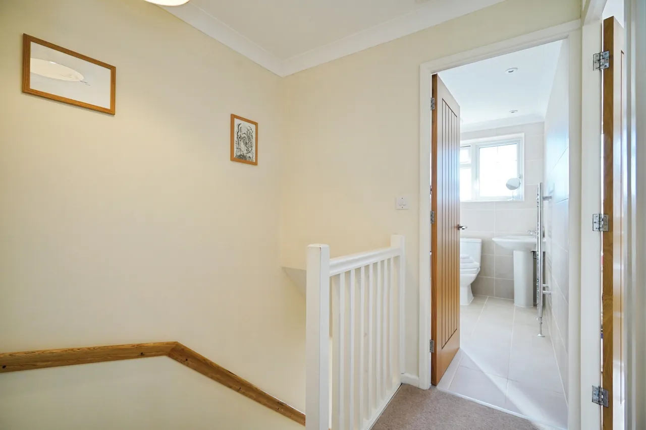 Rouen Way, Ashby-De-La-Zouch, LE65, photo 13