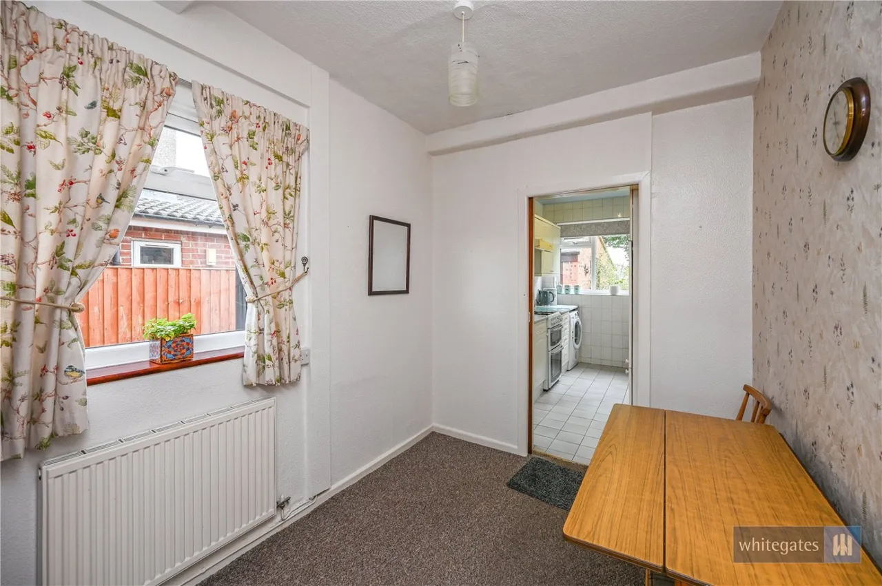 Clarkes Crescent, Eccleston, WA10, photo 9