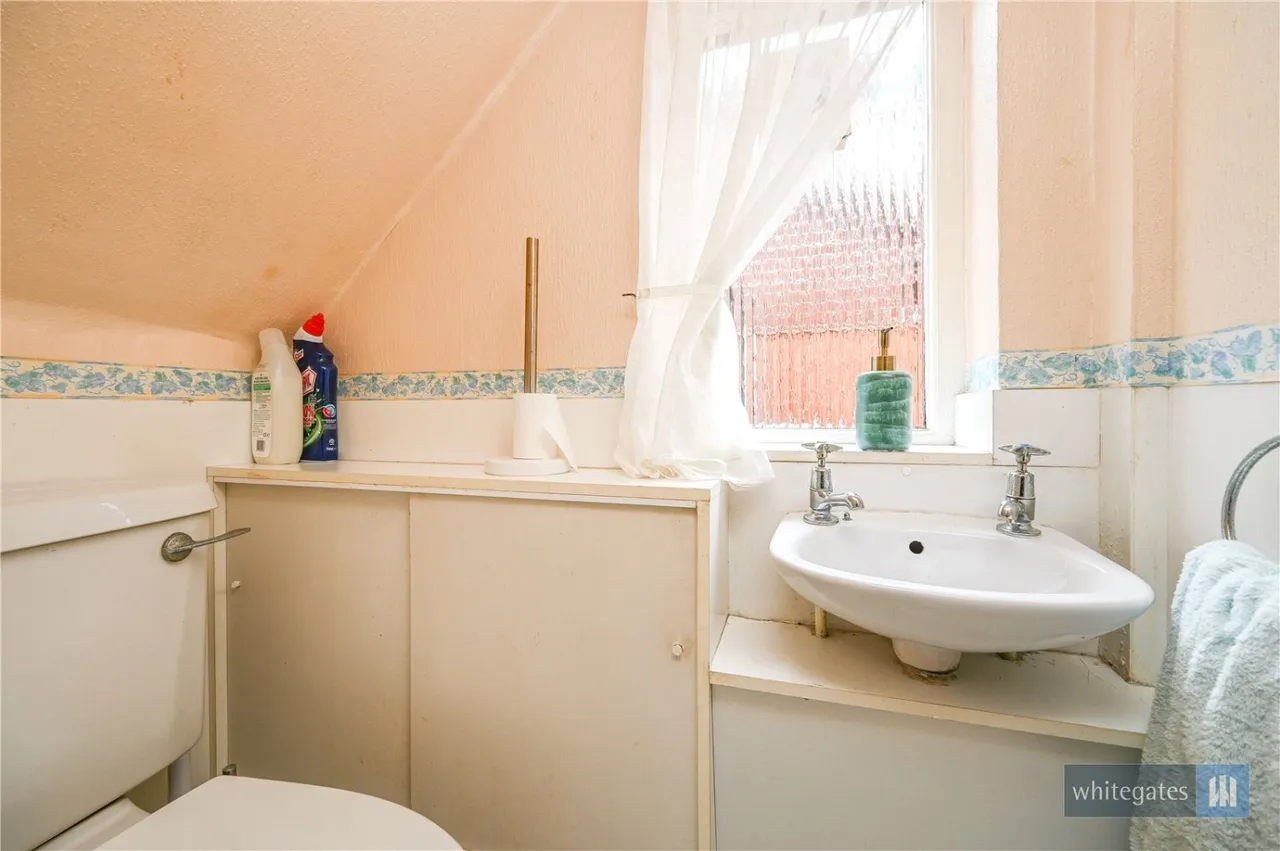 Clarkes Crescent, Eccleston, WA10, photo 5