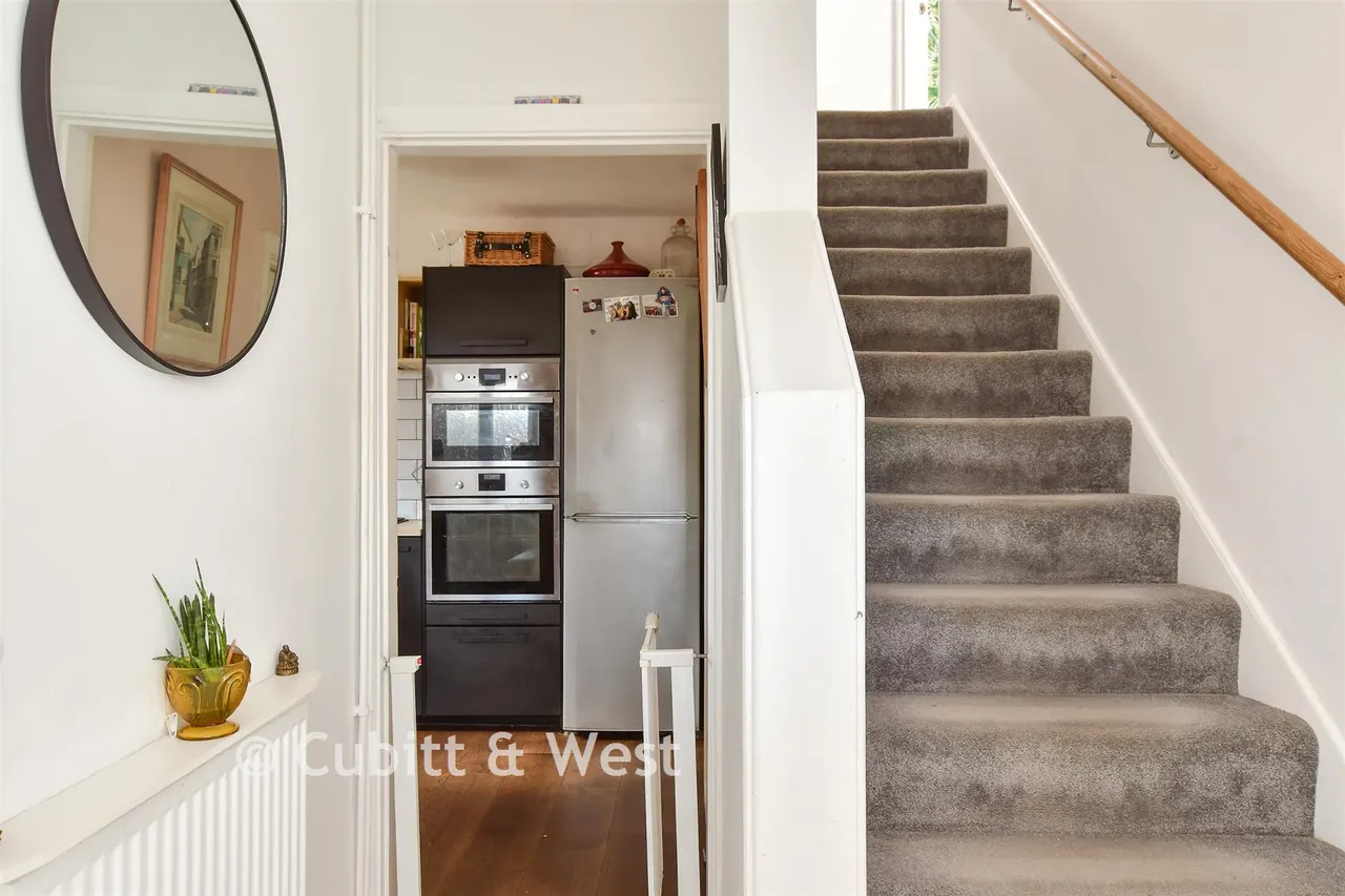 Langley Crescent, Woodingdean, BN2, photo 8