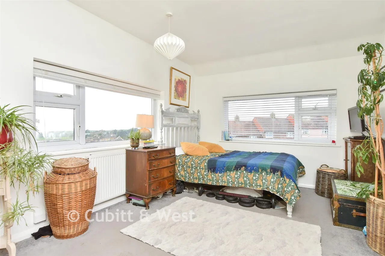 Langley Crescent, Woodingdean, BN2, photo 11