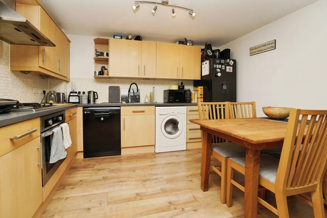 Phelps Mill Close, Dursley, GL11, photo 3