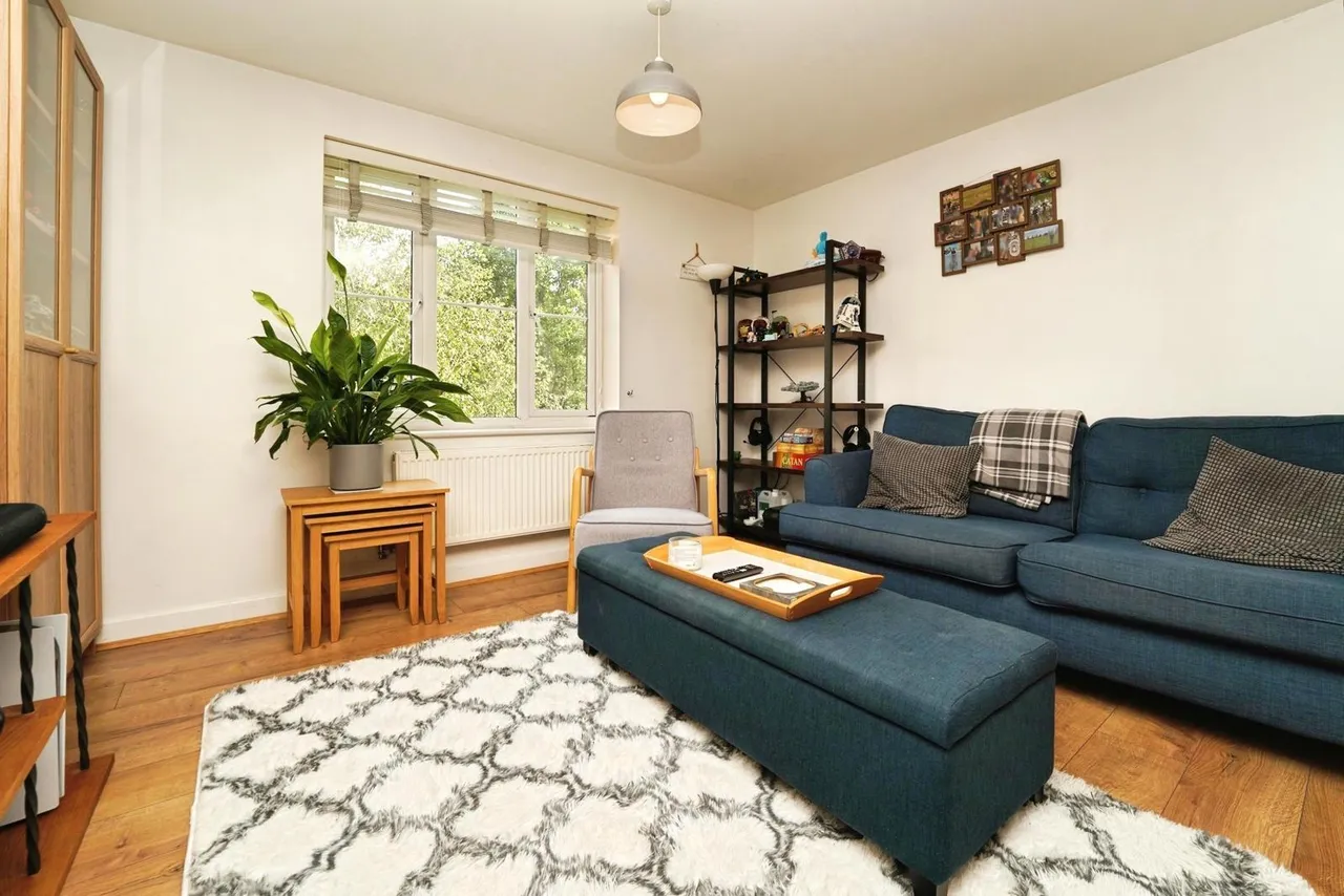 Phelps Mill Close, Dursley, GL11, photo 10
