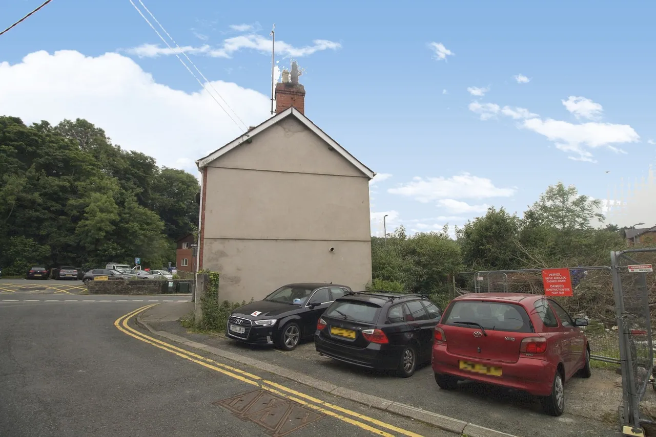 Wood Street, Menai Bridge, LL59, photo 4