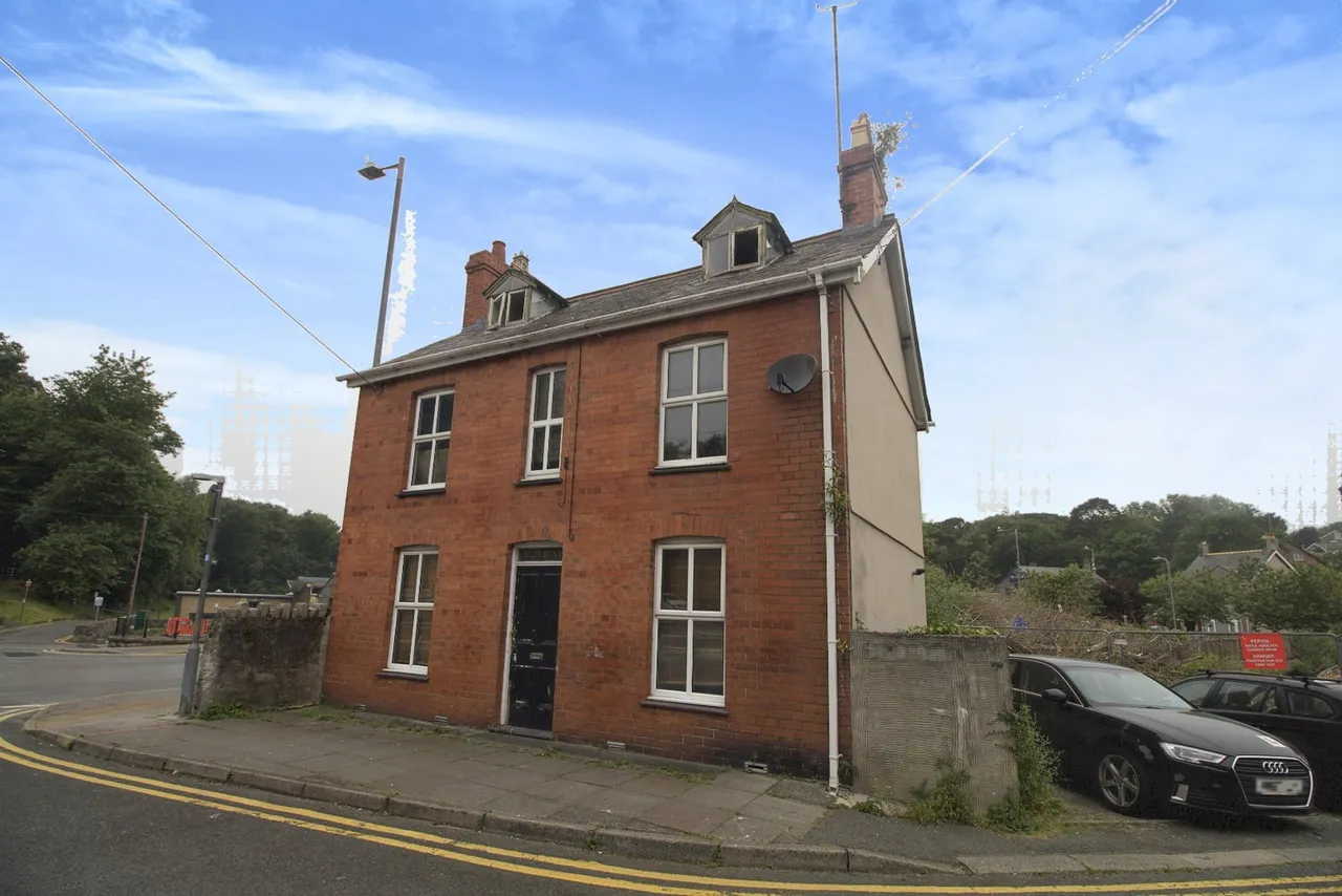 5 bed house for sale, Wood Street, Menai Bridge, LL59
