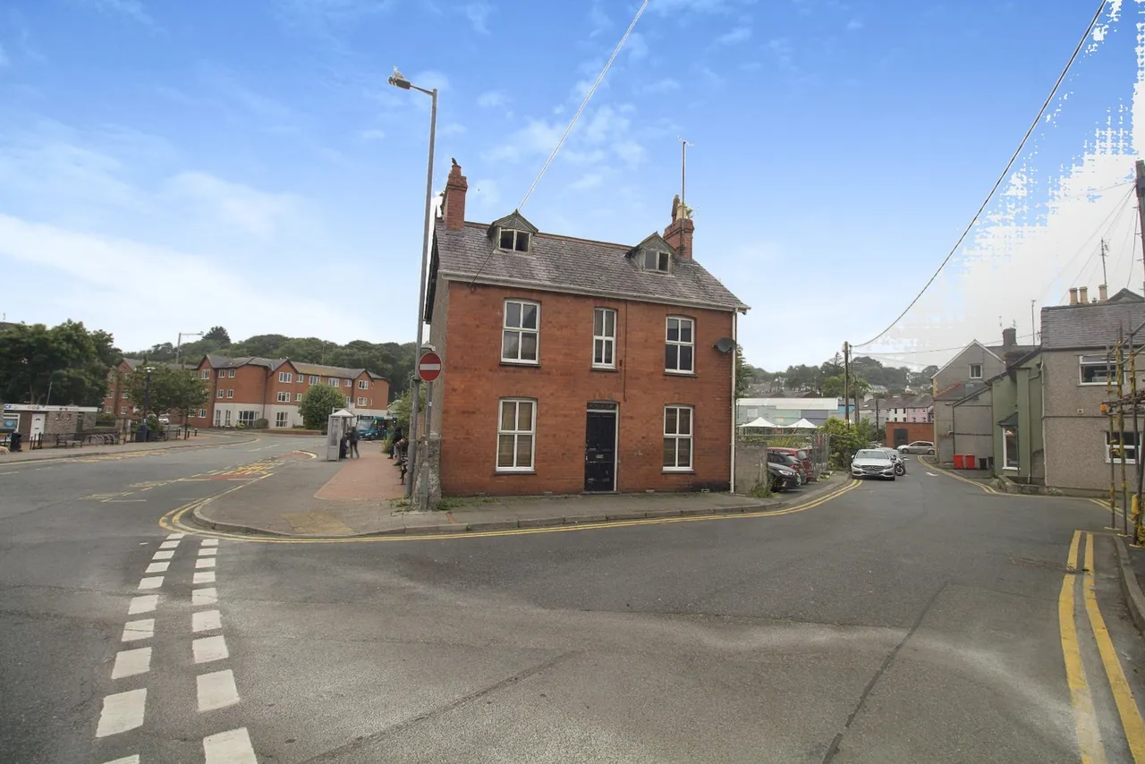 Wood Street, Menai Bridge, LL59, photo 3