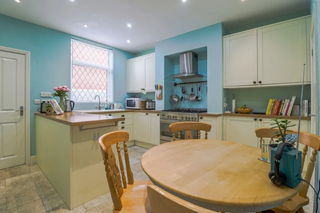 Old Hall Road, Chesterfield, S40, photo 5