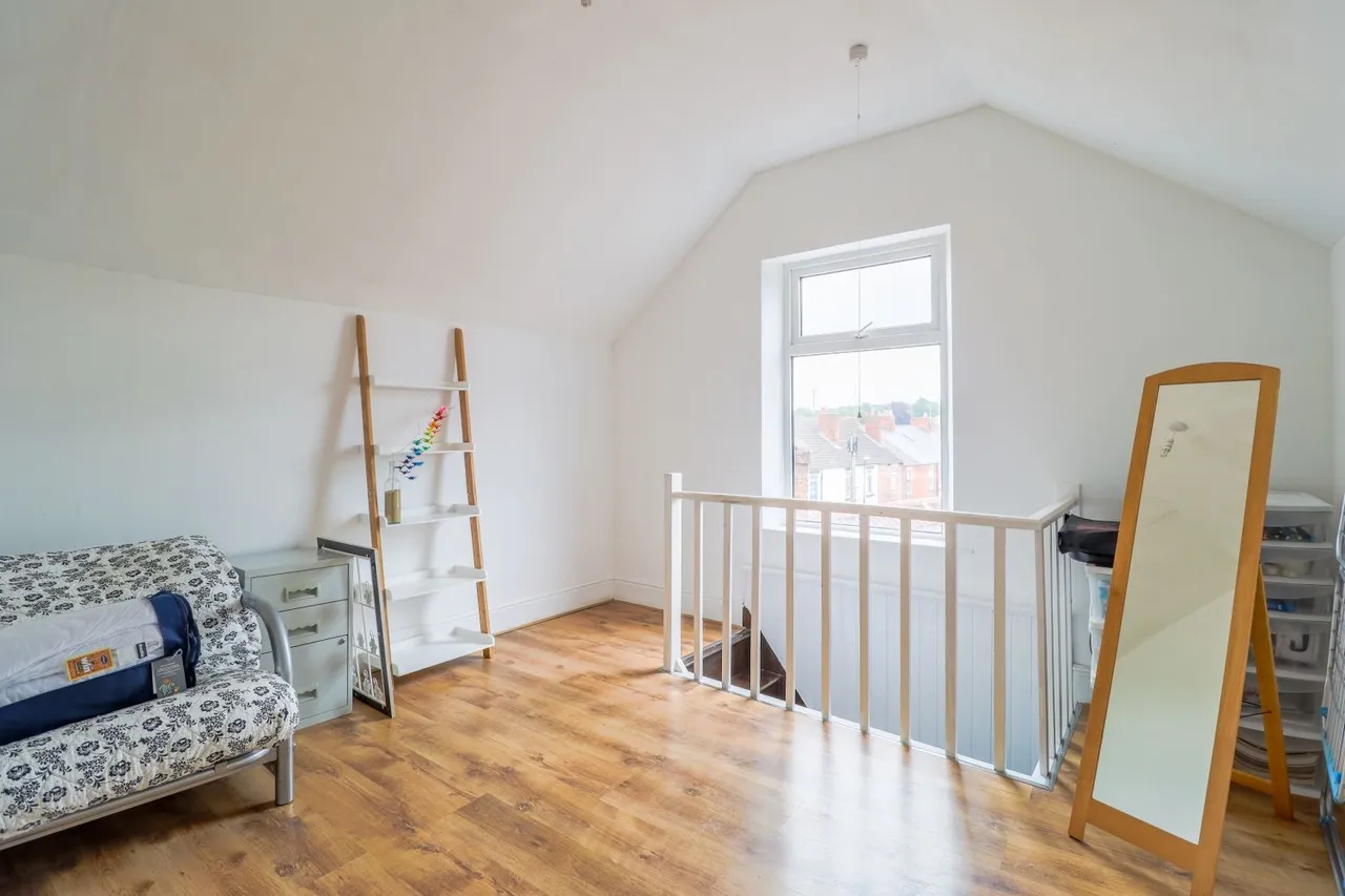 Old Hall Road, Chesterfield, S40, photo 9