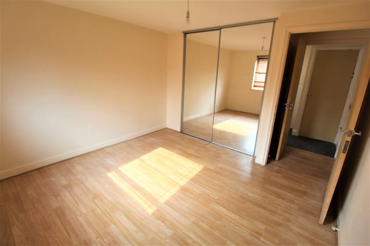 Hogg Lane, Grays, Essex, RM17 5QQ, photo 6
