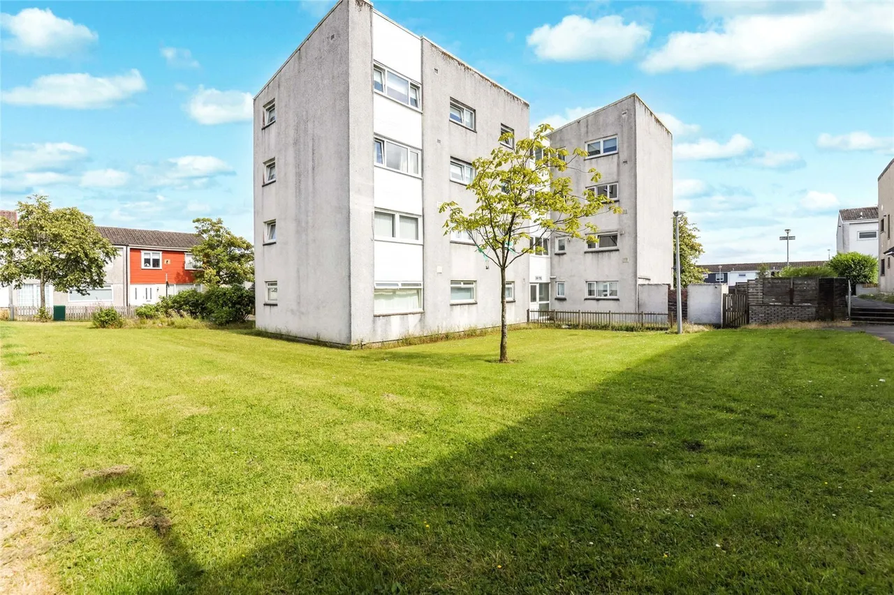 Cypress Crescent, Greenhills, East Kilbride, South Lanarkshire, G75, photo 16