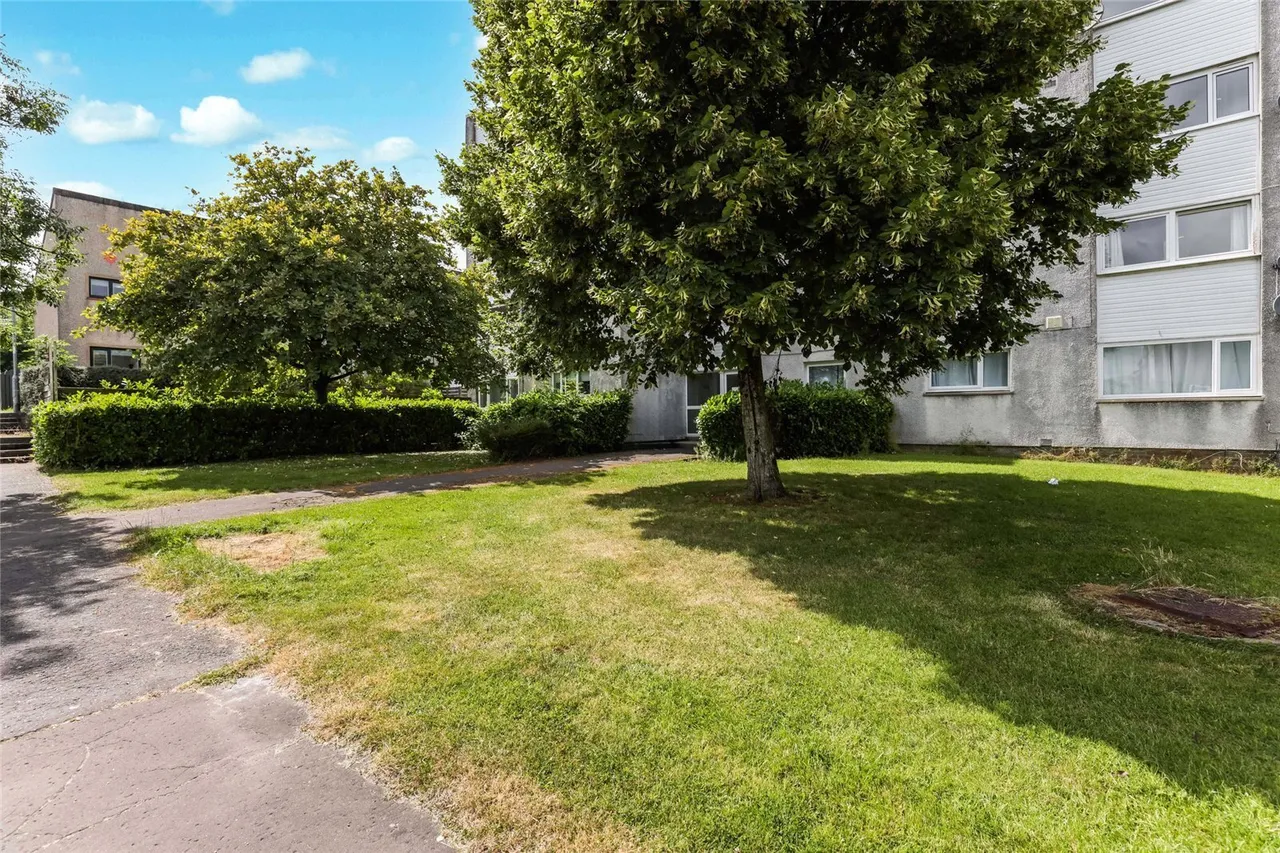 Cypress Crescent, Greenhills, East Kilbride, South Lanarkshire, G75, photo 17