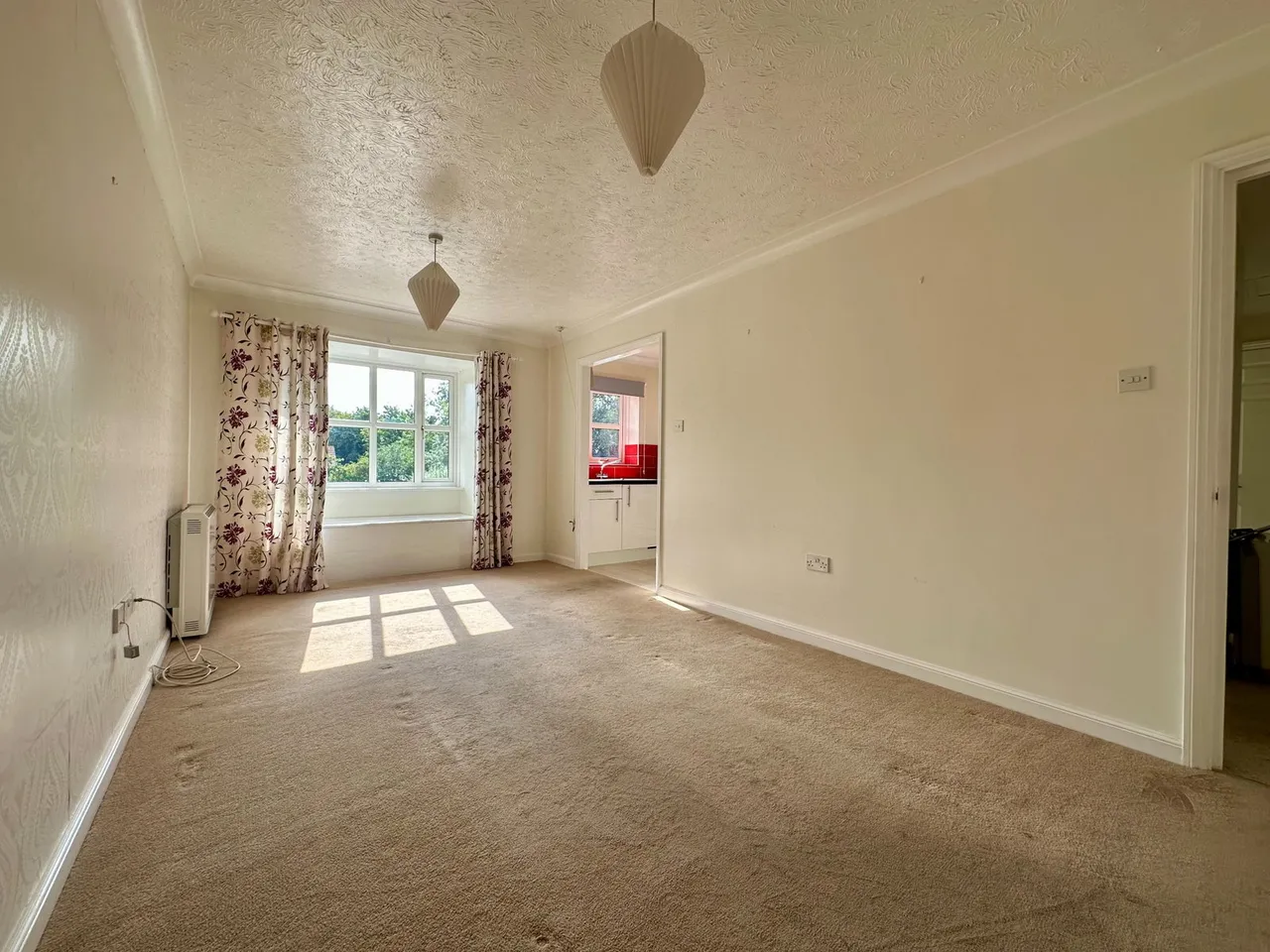 Tilley Close, Willow Grange, ME3, photo 4